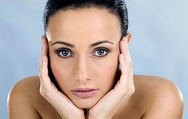 Tratament facial cu efect de lifting ce include CRIOradiofrecventa faciala Dermohealth facial Terapie LED LASER la Bravo Beauty Center atelierul tau de frumusete! La doar 149 lei!