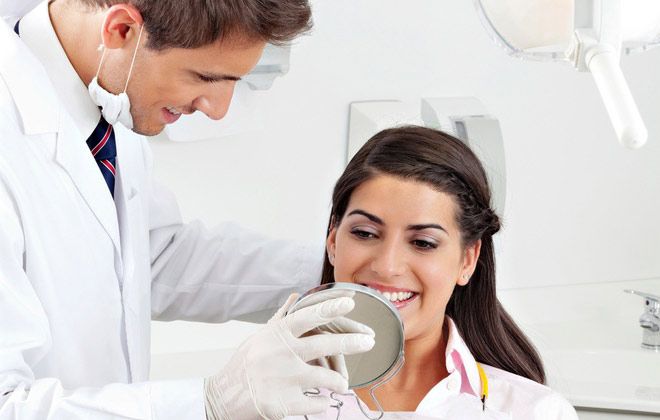 Mitrea Dental iti propune un pachet special ce include: Consultatie de specialitate coronita metalo ceramica total fizionomica la doar 279 lei in loc de 450 lei!